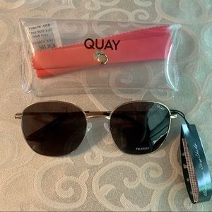 Jezabell Gold Polarized Quay Sunglasses